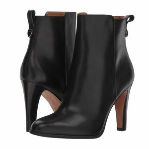⚡️MOVING SALE⚡️ Coach Leather Heeled Bootie